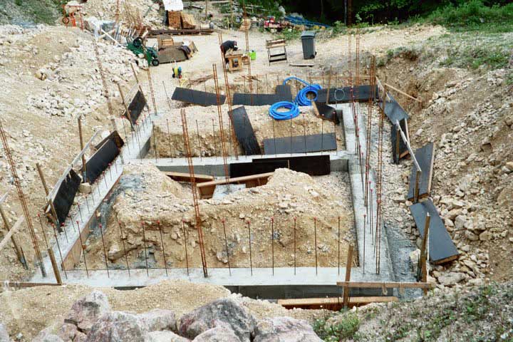 Rawcliffe House: Footings poured.